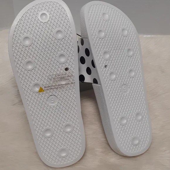 (NEOT) BETTY BOOP SLIDES - Picture 4 of 4